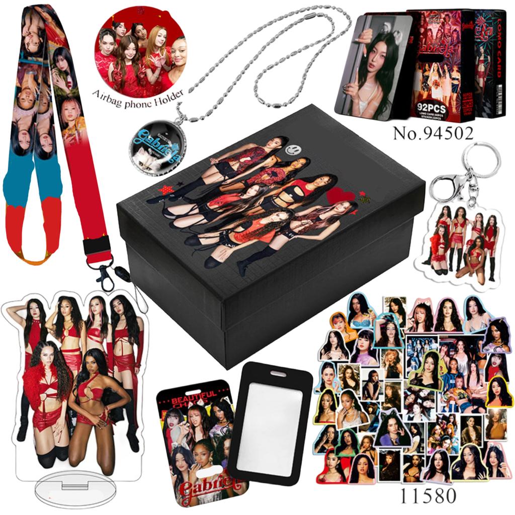 Fan Support Gift Boxes, Acrylic Keychains, Lomo Card Holders And Other Merchandise.
