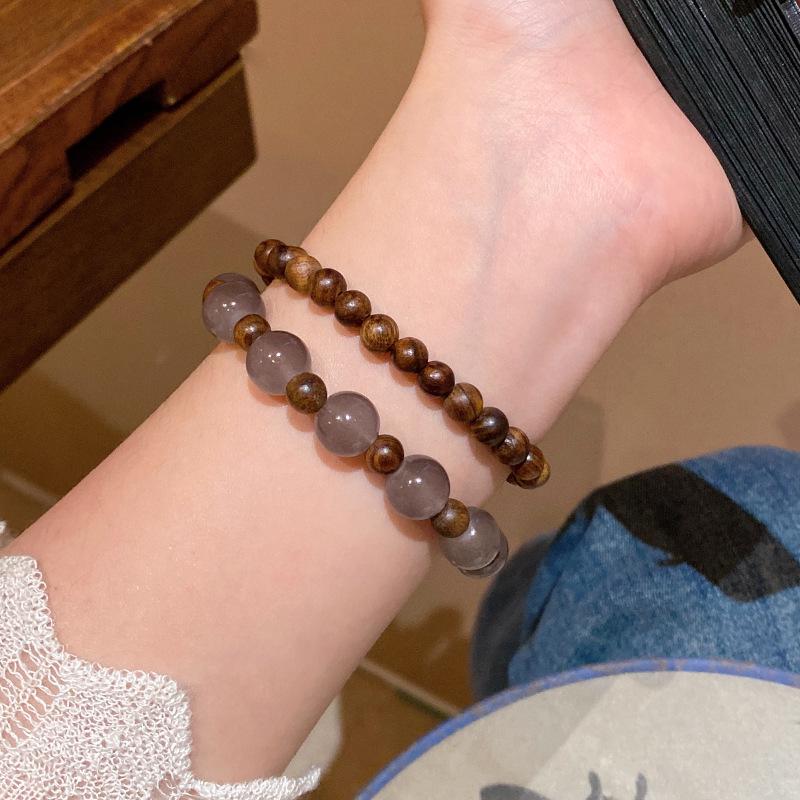 "Elegant Women's Pearl, Obsidian, and Crystal Bracelet - Chinese Ancient Style"