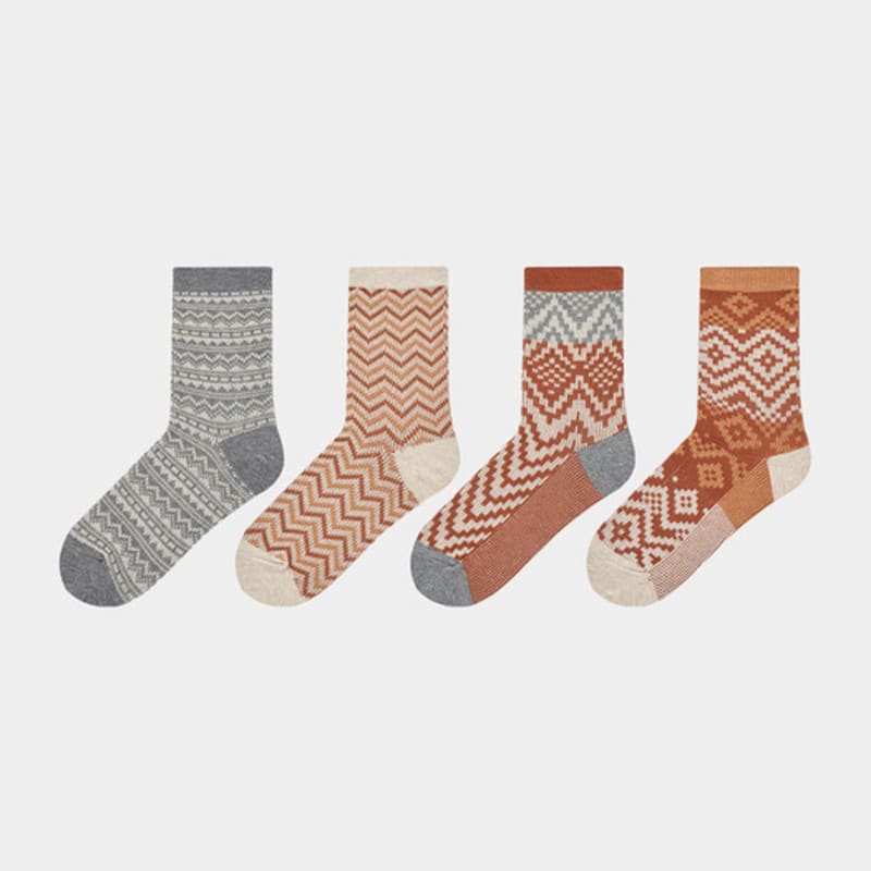 

STUDIO SOCKSTOP [4PACK] Women s Jacquard Crew Socks Mixed 4 Pack Set