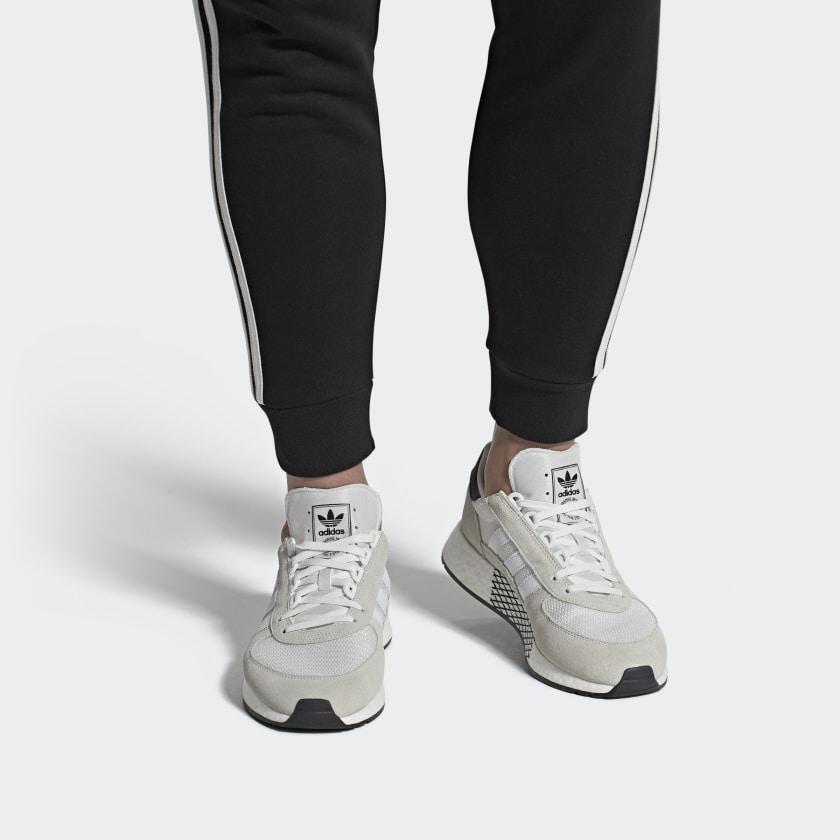 adidas Originals MARATHON TECH Slip Resistant Lightweight Non Slip Lightweight Low Top Casual Shoes Unisex Gray White EE4925