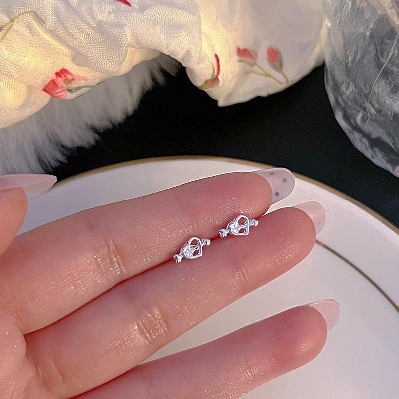 S925 Sterling Silver Ear Needles New Temperament Simple and Small Stud Earrings Women's Earrings Ear Holes Anti-blocking Earrings Jewelry