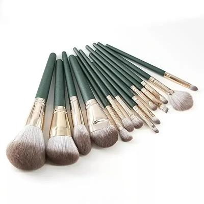 Make-up nástroje a doplňky – Štětce na make-up