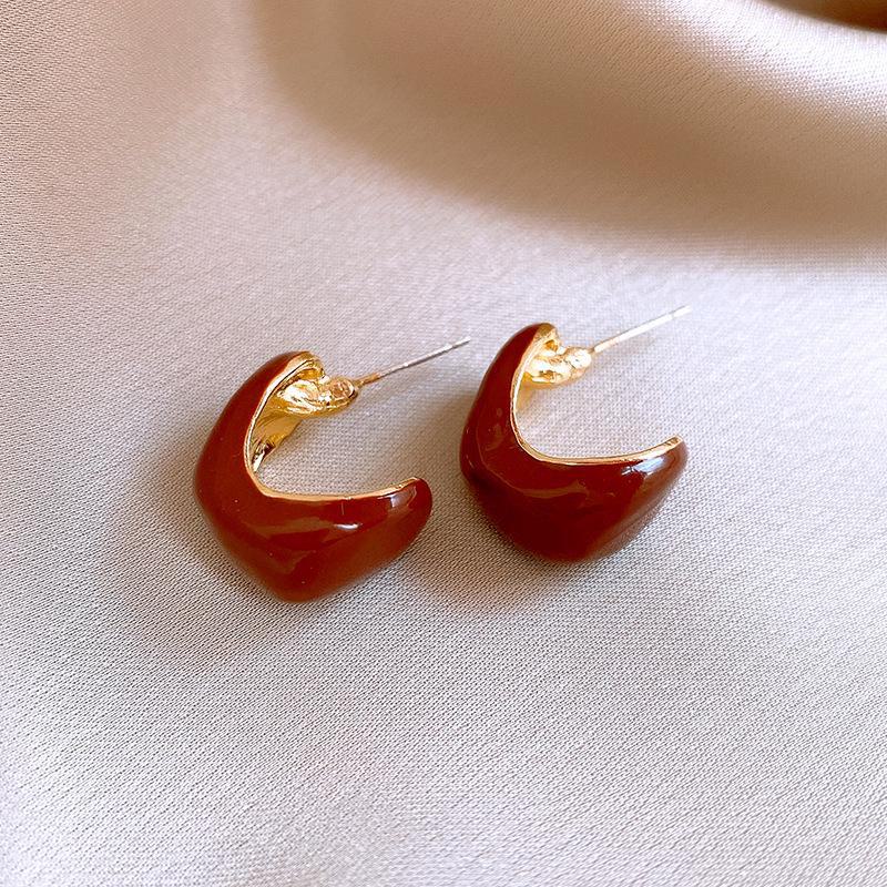 2024 Exquisite High-End Retro Silver Needle Red Heart Flower Earrings for Women