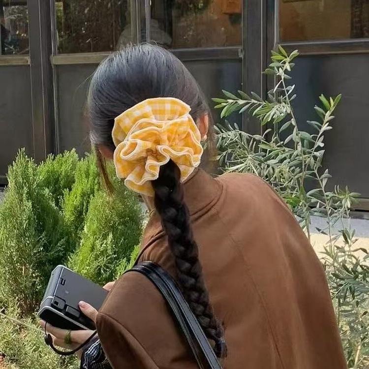 

Korean Style Yellow Plaid Four-Layer Hair Ring for Women - High-End Hair Accessory for Buns & Braids