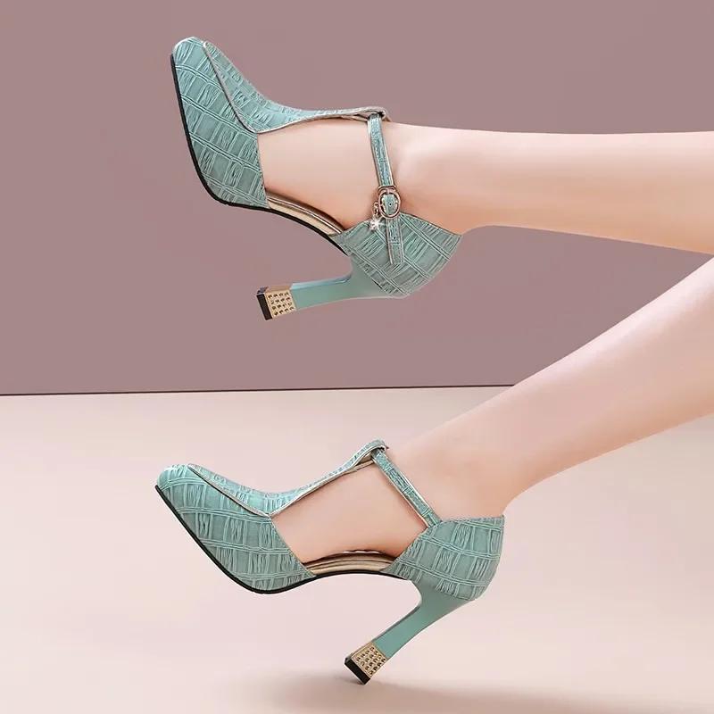 

2025Тонкий и Заостренный Пряжка Неглубокий Полый Водонепроницаемая Платформа Мода Все Удобные Нескользящие Дышащие Модные Женские Туфли 35 синий