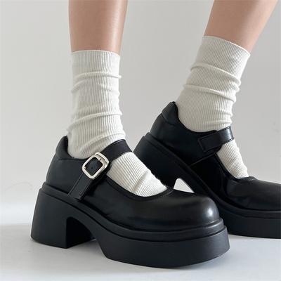 Tempérament mode rétro explosion célébrité Internet plateforme petites chaussures en cuir femmes 2025 nouvel automne et hiver polyvalent Mary Jane chaussures simples