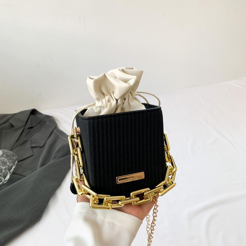 Elegant Minimalist Crossbody Bag For Women Featuring Soft Pu Material чёрный