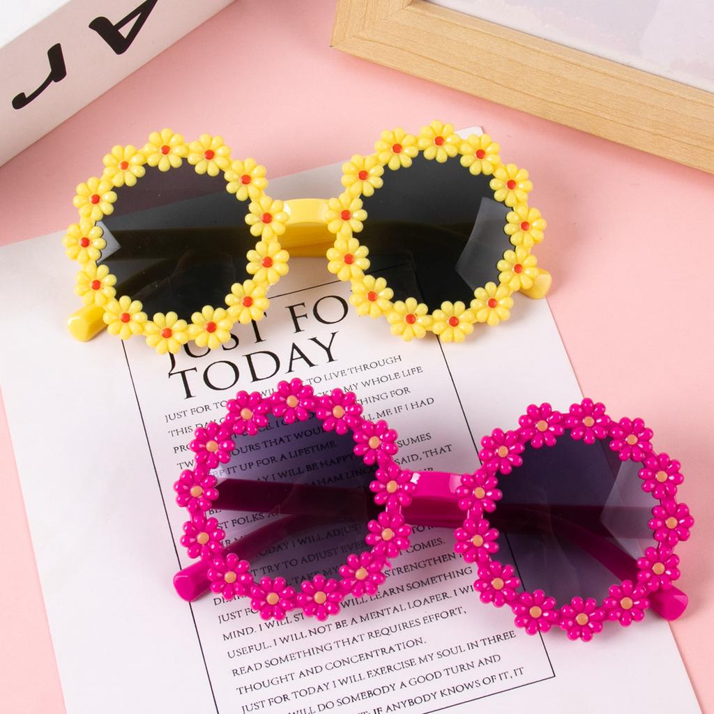 Flower Shaped Sunglasses Round Frame Glasses Daisy Flower Shaped Glasses for Baby Shower Birthday Wedding Outdoor Party Supplies