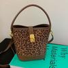 Niche simple leopard print fashion commuter handbag bag women's autumn and winter new messenger bucket bag