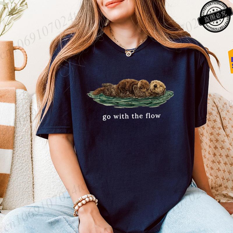 Go with The Flow Shirt, Süße Seeotter-Print Damen-T-Shirts, Geschenk für Seeotter-Liebhaber, Vintage Natur Grafik-T-Shirt, Meeresleben T-Shirts 2XL brown
