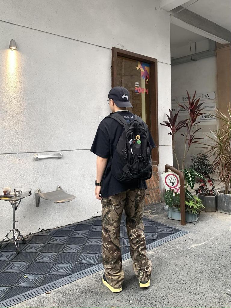 Unisex Retro Camouflage Distressed Work Pants - Straight Leg, Loose-Fit Outdoor Casual Wear