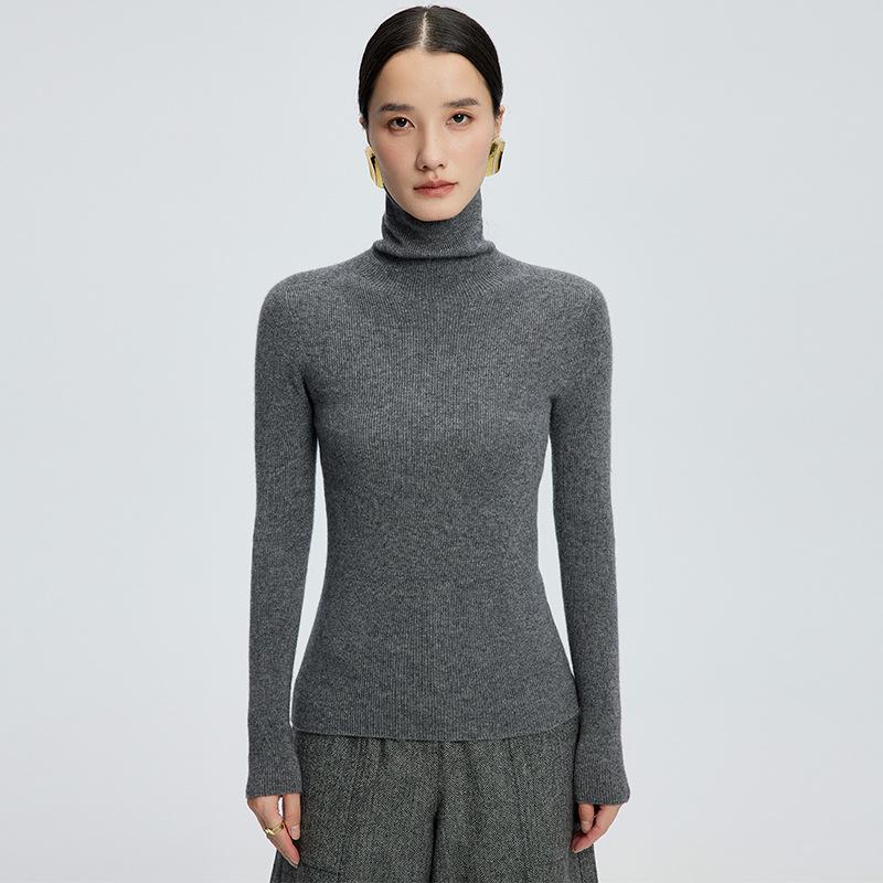 Women's High Neck Cashmere Sweater: Warm Wool, Solid Color, Perfect for Autumn and Winter.