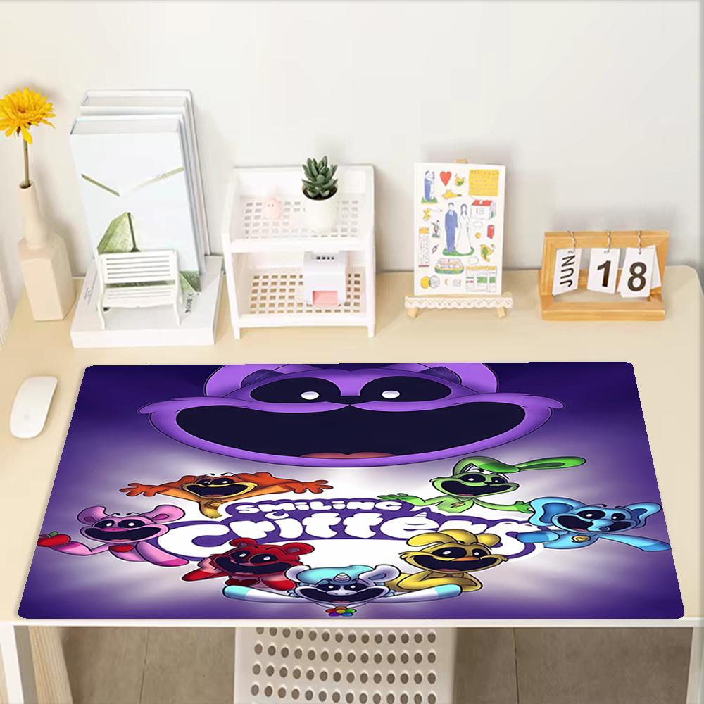 Smiling Critters Theme Mouse Pad, Non Slip Rubber Base, Multifunctional Office & Home Decor, Perfect for Workspace Personalization.