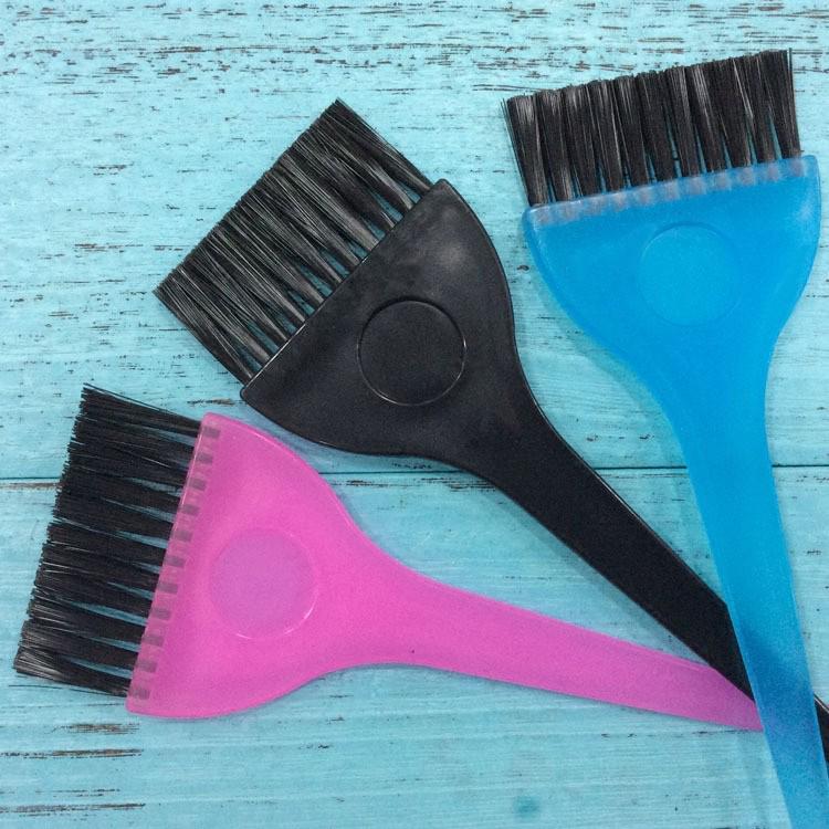 Salon Hair Coloring Brush - Dual Bristle: Firm for Dyeing & Soft for Oil Application.
