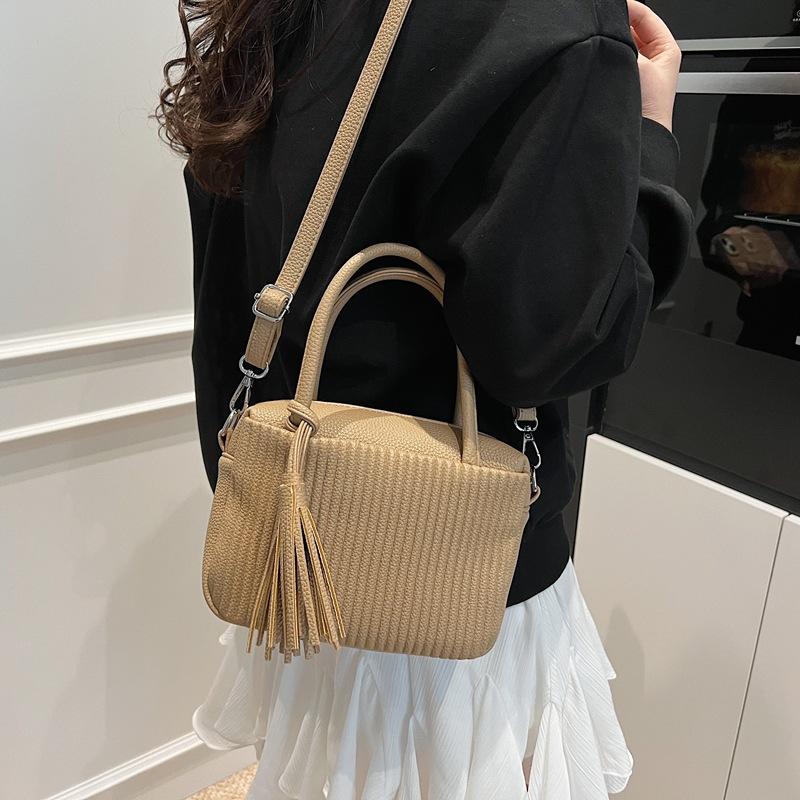 Commuter Bag Women's New Fashion Shoulder Bag Casual Versatile Messenger Bag