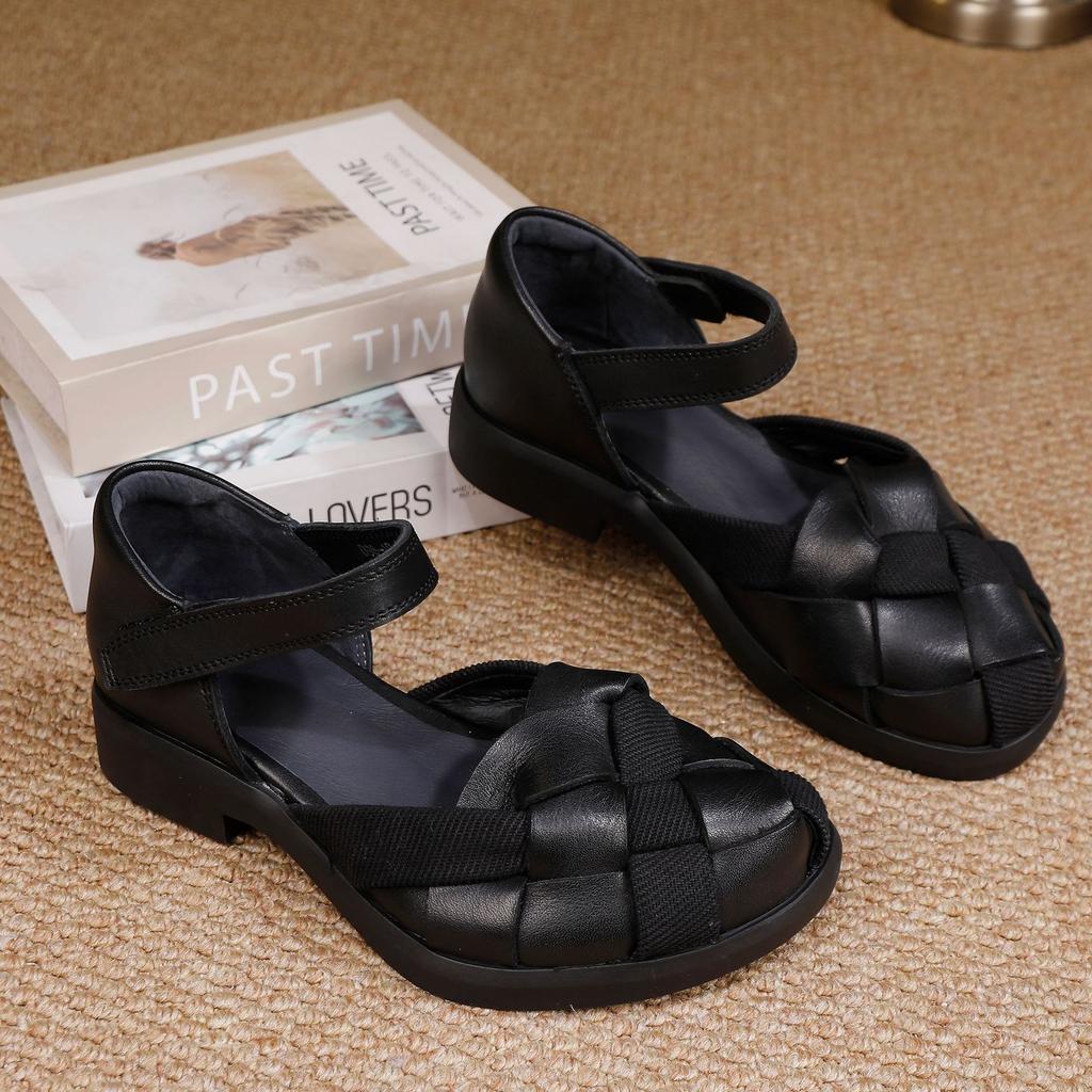 Johnature Vintage Woven Round Toe Sandals Soft Soled Comfortable Low Heeled Women's Shoes