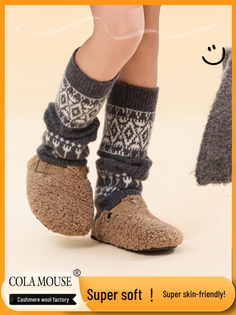 Girls' Jacquard Retro Wool Leg Warmers - Thick, Warm Mid-Calf Socks for Autumn & Winter.