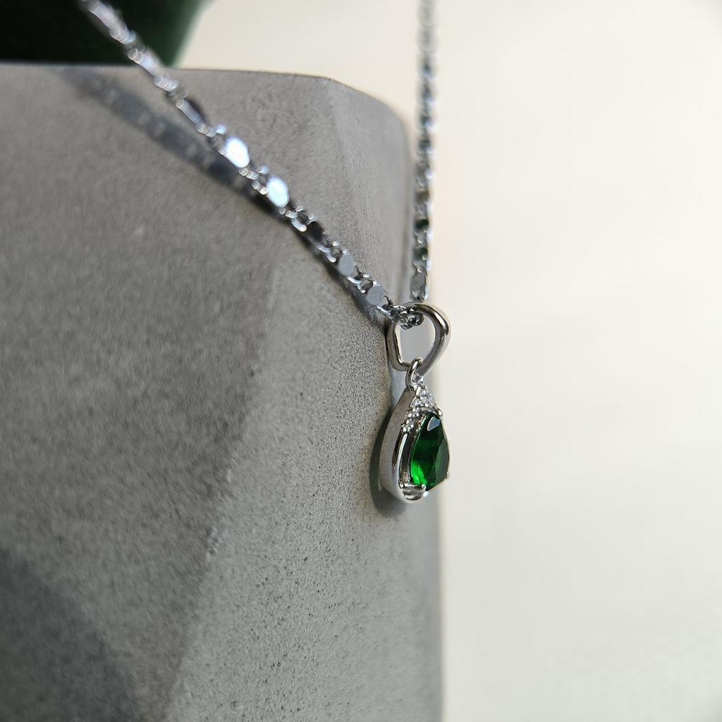 Серебряная подвеска с изумрудом nano 0.605ct (2192237)