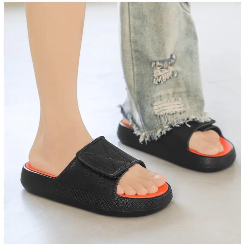 Outdoor Beach Garden Shoes Summer Home Indoor Bathroom EVA Foam Slippers Soft Soled Home Men Slippers Sandalias Planas