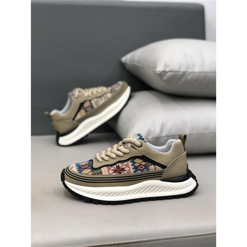 Board shoes spring new ethnic style low-top cloth surface breathable soft sole outdoor sports and leisure shoes sx