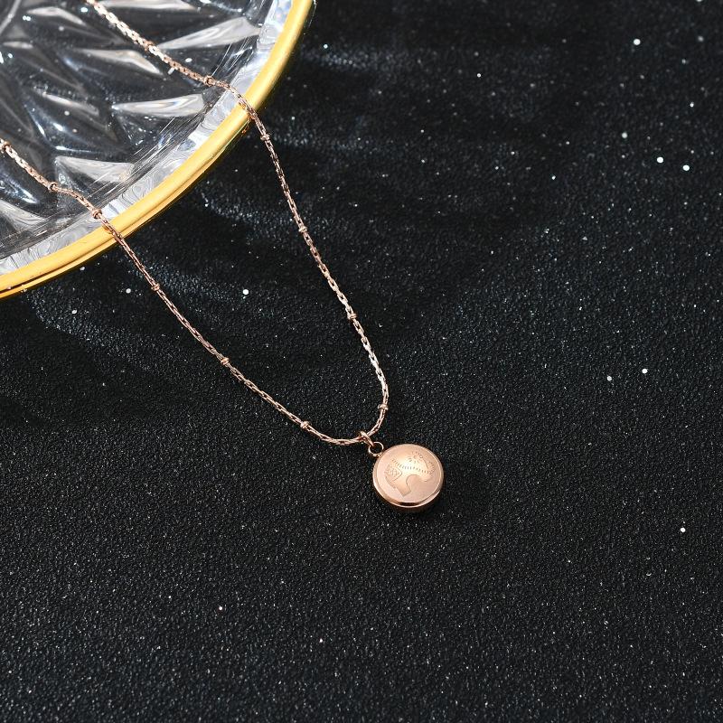 Pendentif éléphant Simple et exquis, collier en acier titane, conception de niche, collier de détection avancé