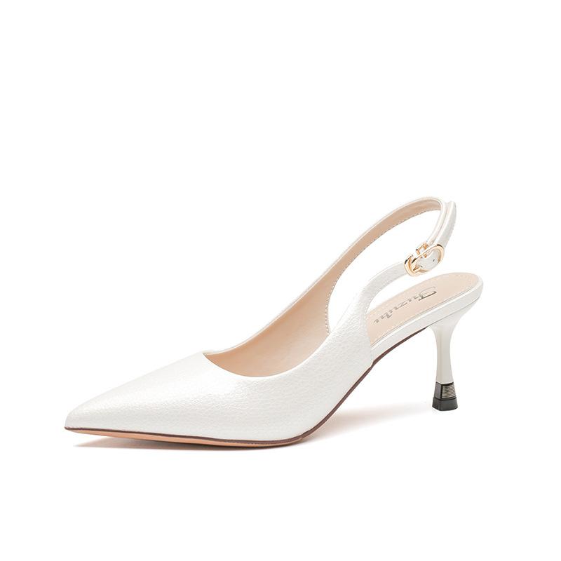 Baotou hinten leer flache Sandalen Damen 2025 Sommer neu dünner Absatz vielseitig und bequem täglich pendeln Temperament High Heels