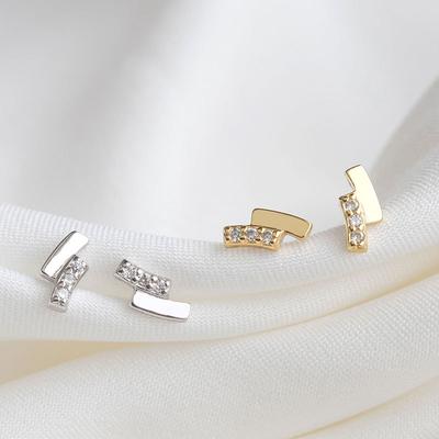 Simple Geometric Diamond Earrings Inlaid with Elegant Temperament and Elegant Student Niche Design Earrings for Women