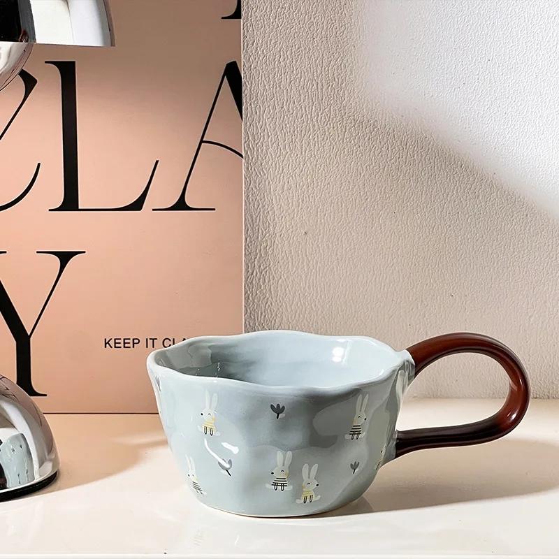 

Керамическая кружка 300 мл, симпатичная мультяшная креативная большая ручка, кофейная чашка для послеобеденного молока, сока, бытовая чашка для чая, посуда для напитков, подарки для домашнего использования 301-400ml коричневый