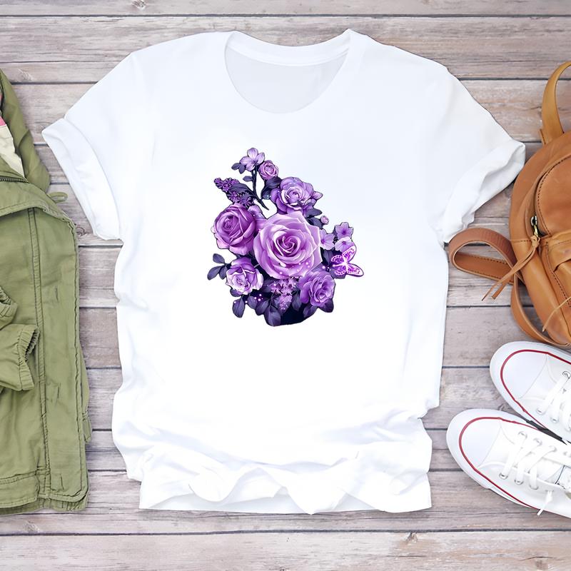 Women's short-sleeve T-shirt with cute patterns, perfect for summer daily wear, trendy and fashionable.