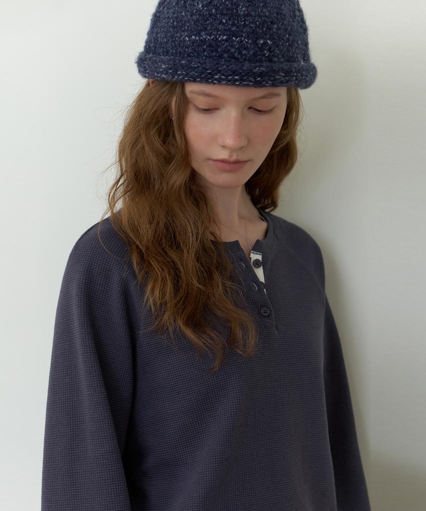 THEMITTEN Sylvan Waffle T-Shirt (Vintage Navy)