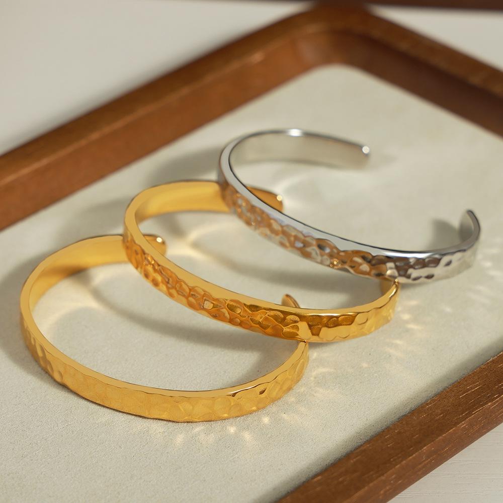 European Fashion Gold-Plated Titanium Open Cuff Bracelet Douyin Celebrity Style