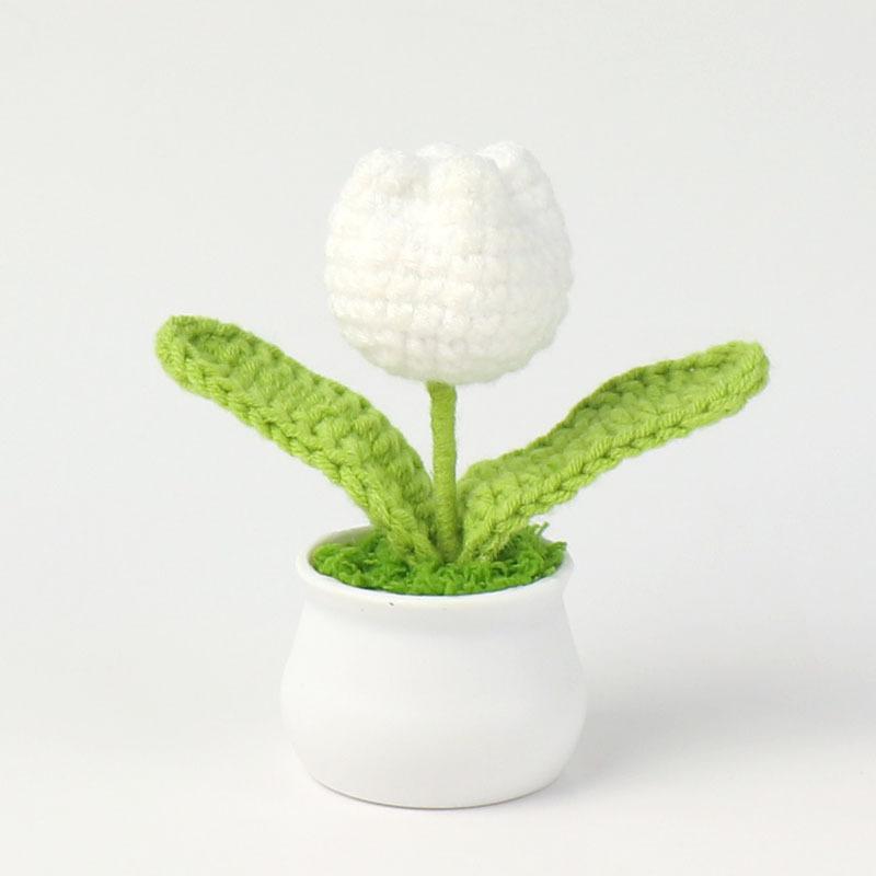 Tulips Crochet Flower Potted Cerative Handmade Knitted Flowers Artificial Flowers Decoration Car Desktop Home Decor