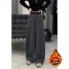 2025 Herbst/Winter Unisex Schlankmachende Weitbeinige Sichelhose mit Plus Samt - Warm, Vielseitig und Stilvoll.