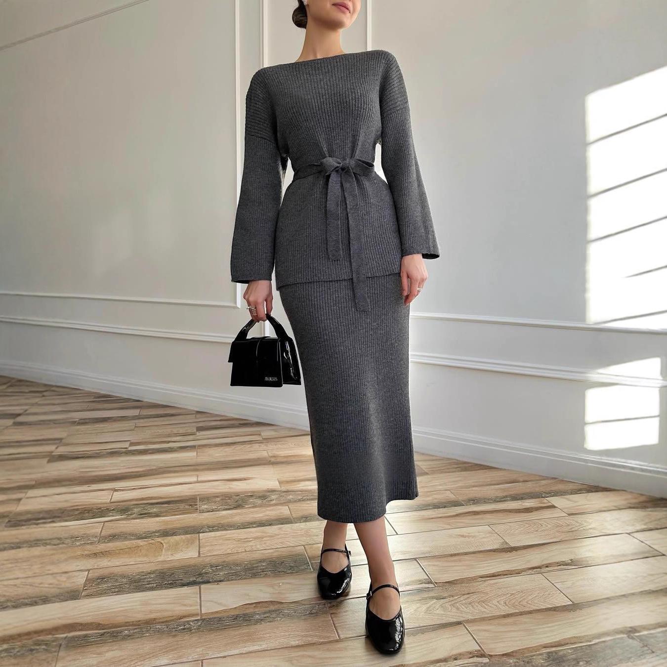 

2025 Autumn Women s Round Neck Long Sleeve Knit Dress XS