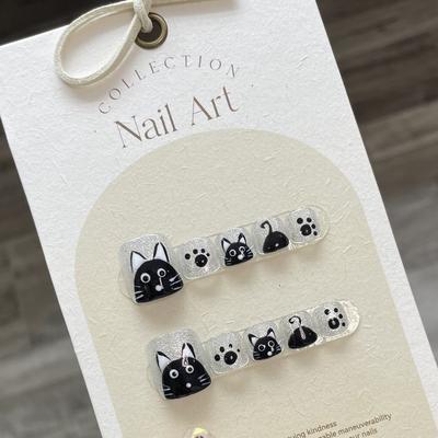 HANDMADE Artificial Toe Nails Painted Totoro Black and White Cat Claw Phototherapy Nails Reusable and Removable Toenails