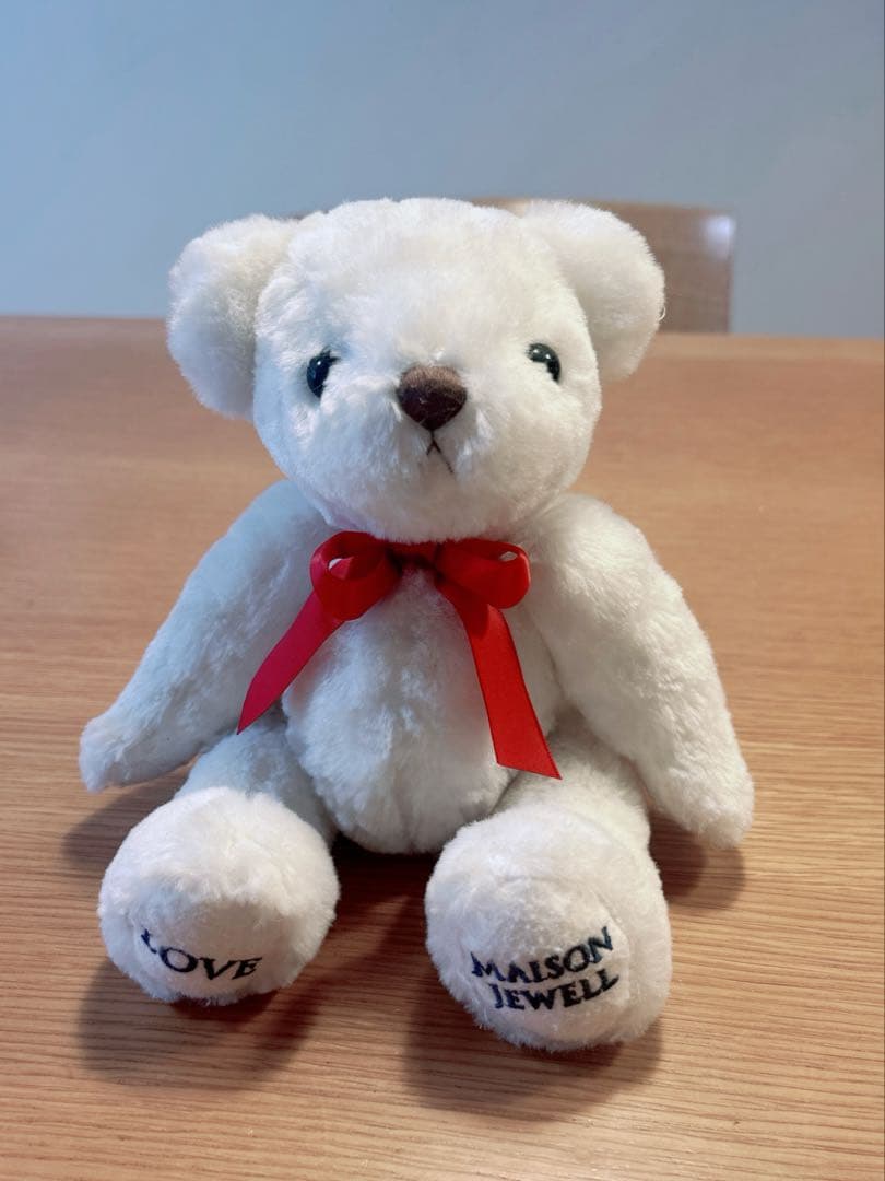 

[USED] MAISON JEWELL Teddy Bear White