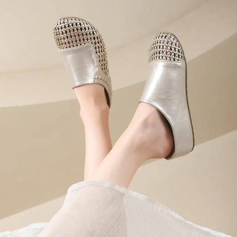 

Platform Inner Heightened Baotou Semi-slippers for Women in Summer, New Woven Hollow One-foot Slip-on Cool Drag 35 срібний
