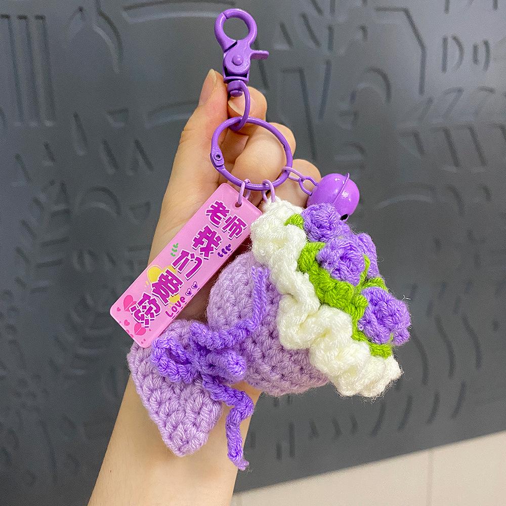 

Брелок букет из шерстяных цветов ко Дню учителя 2025: Подарок благодарности, связанный вручную, для учителей-женщин