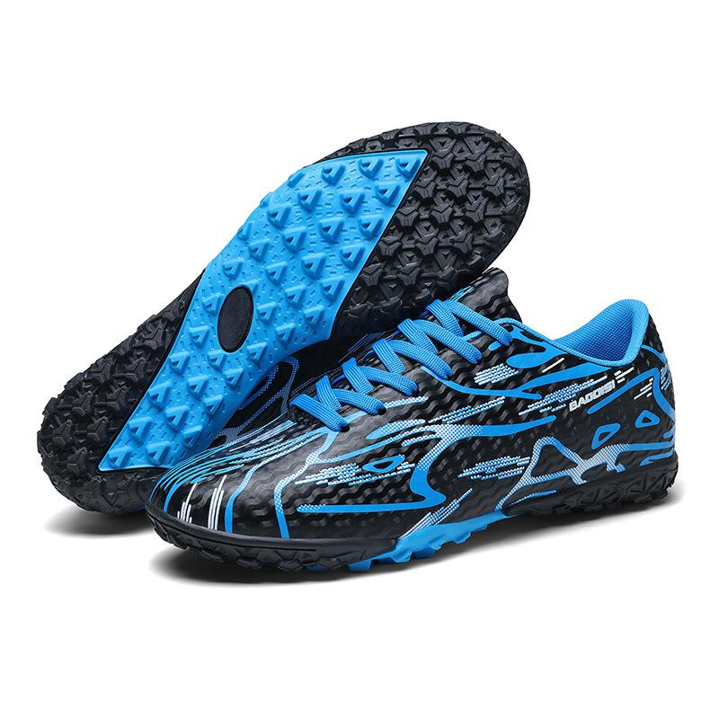 Children's football shoes Men's spikes Seamless fly-woven outdoor football shoes Youth artificial grass Professional football shoes