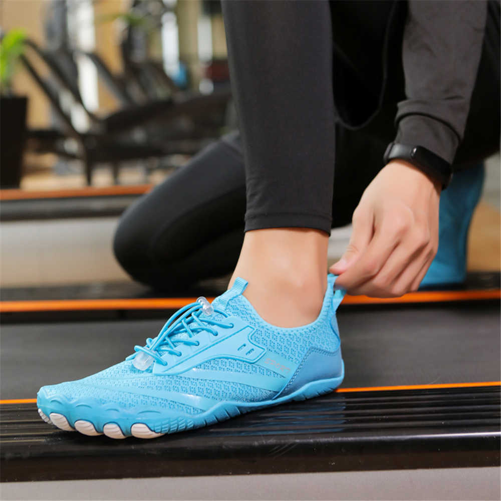 Fashion Light Boat Male Shoes Adult White Men's Slippers Low Heel Sandal Sneakers Sport Clearance Traning Play Models In Offers