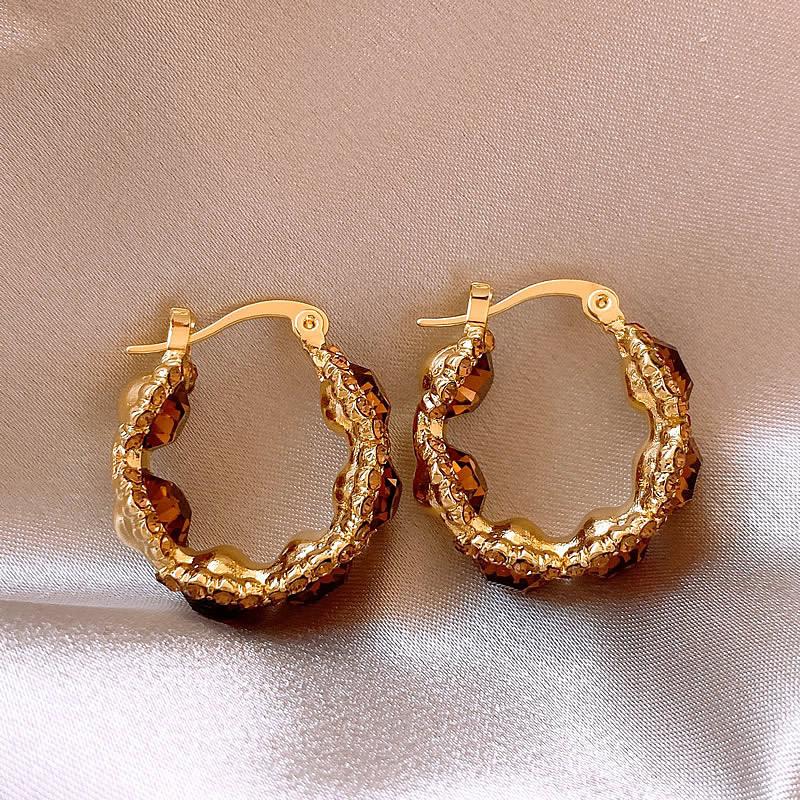 Maillard color crystal circle ear buckle women's unique temperament light luxury earrings new popular high-end stud earrings