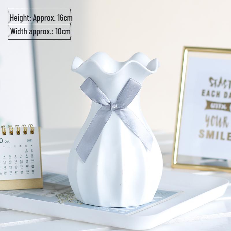 Nordycki Biały Plastikowy Mały Wazon - Minimalistyczny Wystrój do Kompozycji Kwiatowych do Salonu