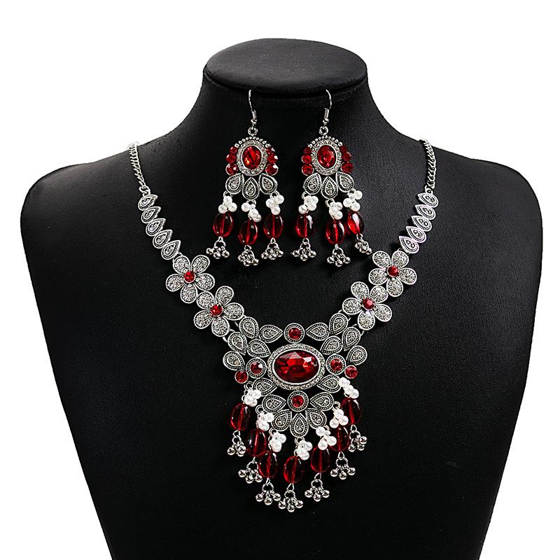 Luxury Exaggerated Jewelry Set, Vintage Court Gemstone Necklace, Geometric Flower Fringed Pearl Earrings