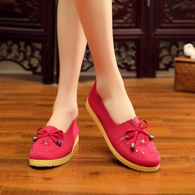 

Новая осенняя тканевая обувь женская обувь для среднего и пожилого возраста мягкая подошва нескользящая и износостойкая обувь-лоферы на одной педали 35