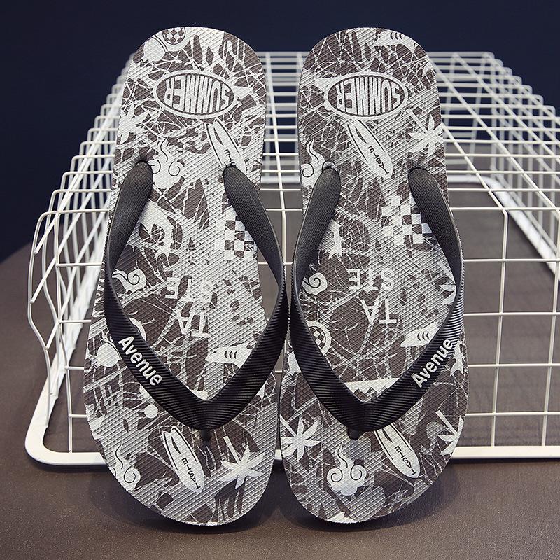 Summer Trend Men's Slippers Men's Beach Sandals Personalized Outer Sandals Outdoor Non-slip Flip-flops