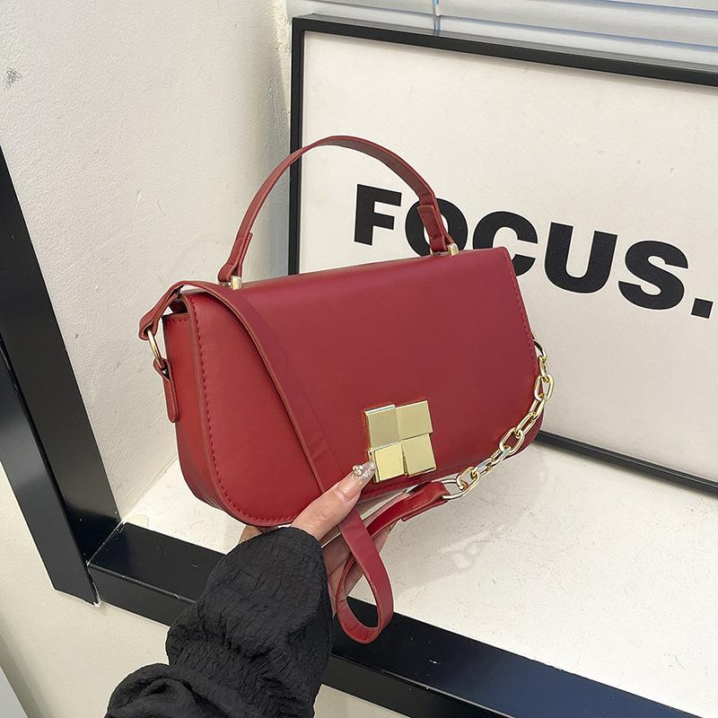 Premium texture fashion small bag women's messenger bag 2025 popular new versatile shoulder small square bag