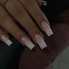 Hochwertige tragbare künstliche Nägel im Mandel-Nude-French-Stil – mittellange und lange Nagelspitzen