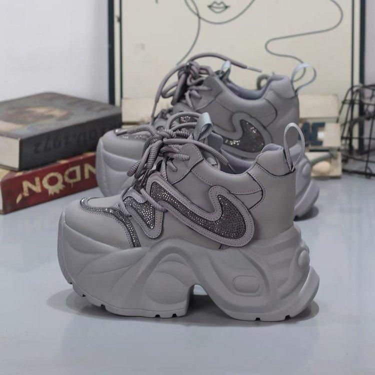 

Флисовые кроссовки на толстой подошве в стиле dad shoes осень и зима стразы 8см небольшой подъем повседневные спортивные кроссовки 34
