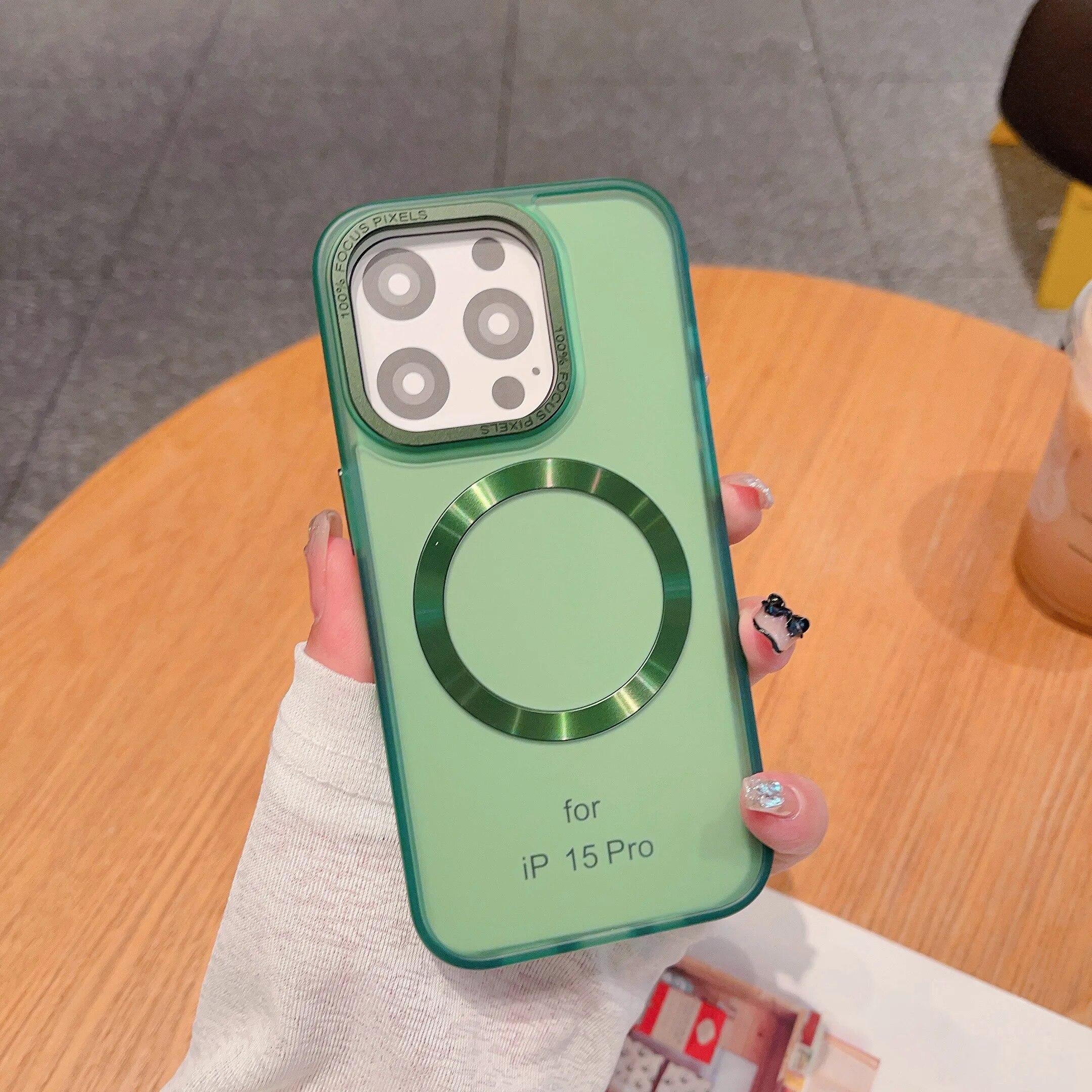 

Прозрачные матовые магнитные чехлы для iPhone 15 14 13 12 11 Pro Max Plus с металлической оправой для объектива, противоударные чехлы для телефонов Magsafe iPhone x