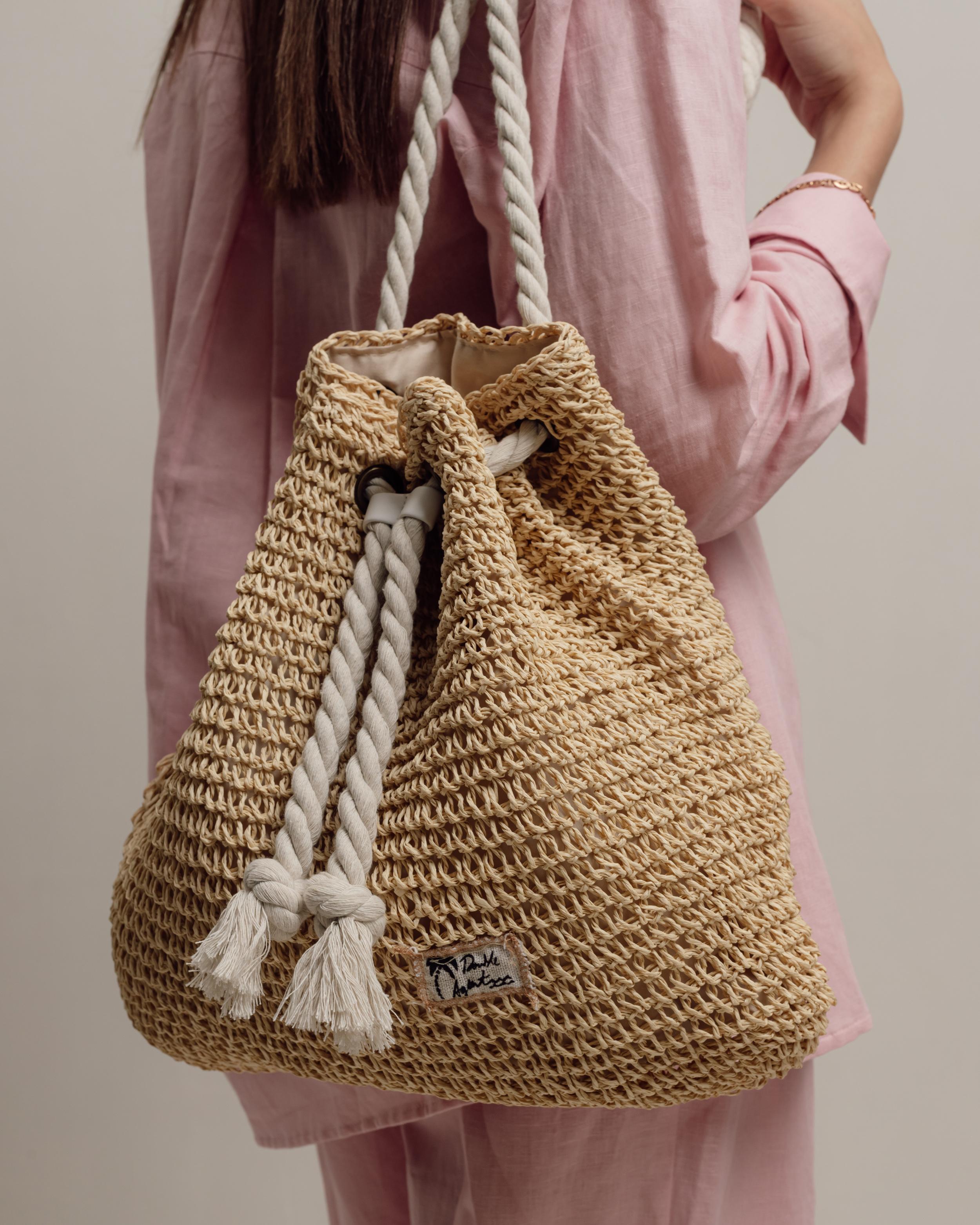 

Сумка-рюкзак Sumwin 26315 світло-бежевий соломка світло-бежевого кольору